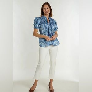 CK Bradley Caymon Top. Frolic Steel. Size XL